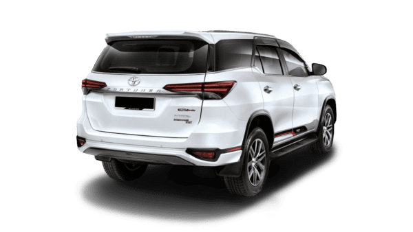 toyota fortuner (Back) copy-min